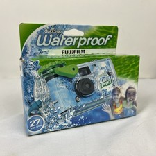 FujiFilm Waterproof Film Camera Quick Snap 27 Exposures Disposable Holiday Beach