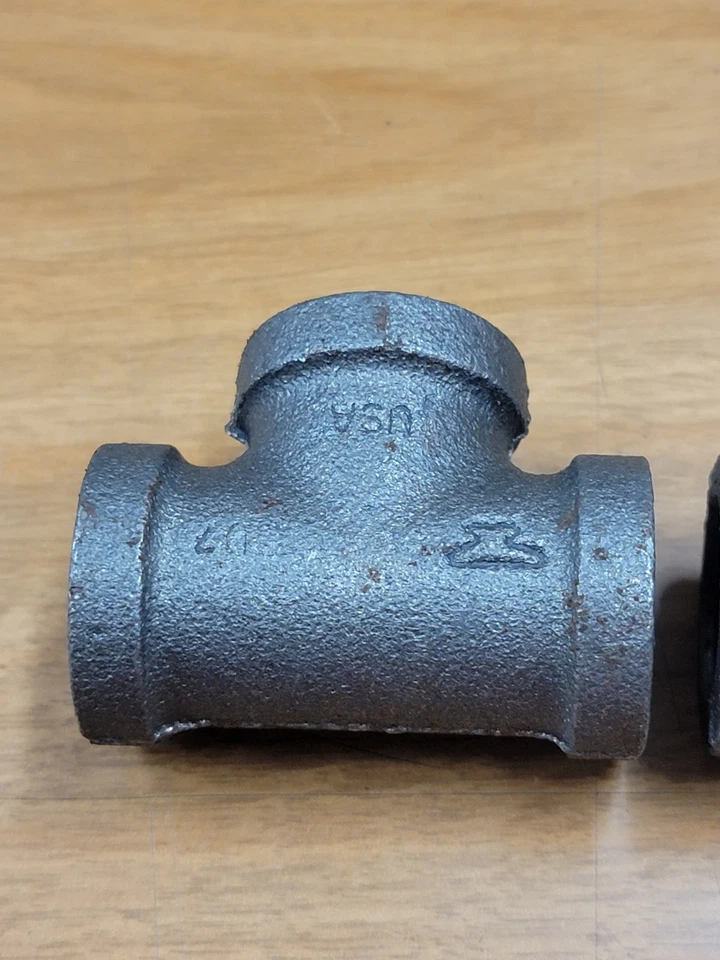 Anvil Tee Pipe Fitting Black Malleable Iron 1/2" NPT Female 8700120457. 2pk - Image 2 of 3