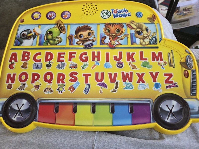 Leap Frog Touch Magic Alphabet Music Bus Tested Euc W/Batteries 2012