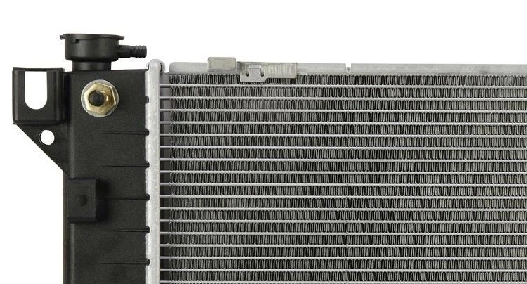 New Radiator For 1996-2000 Dodge Grand Caravan Chrysler Town & Country - Image 3 of 4