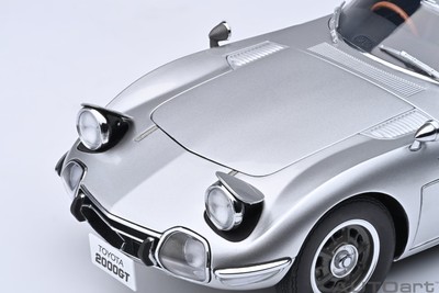 Autoart Toyota 2000GT 1967 (SILVER) 1/18 Scale New Release! | eBay