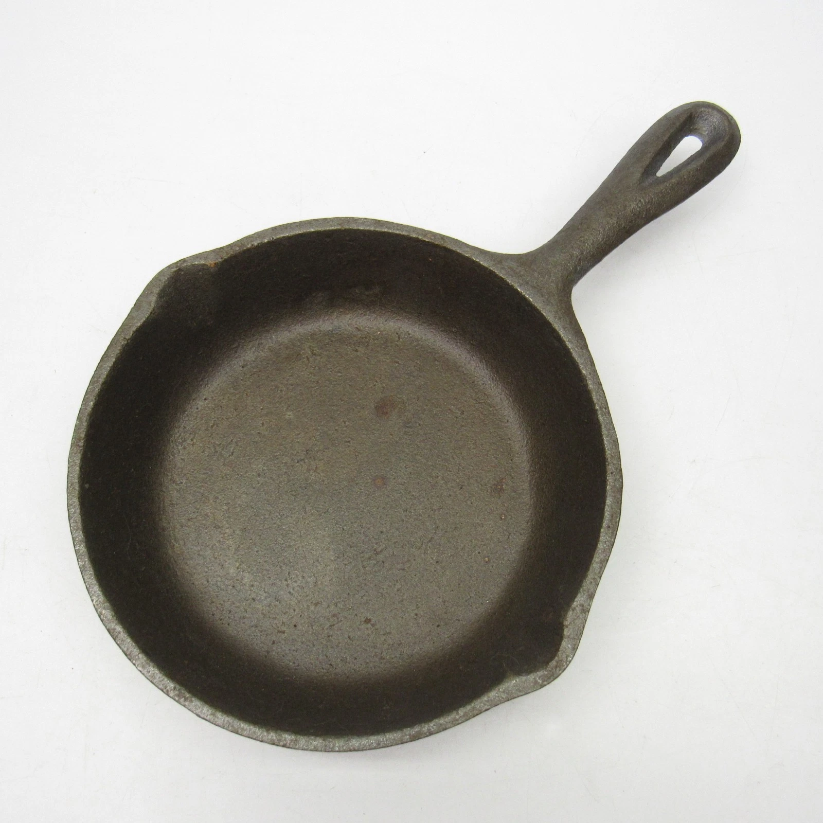 Pittypat's Porch BSR Cast Iron 6.25" #3 Birmingham Stove & Range Co Skillet Pan