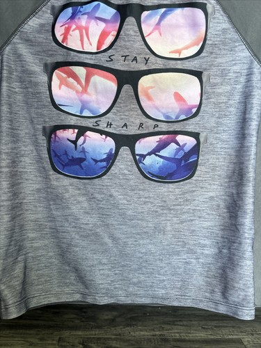 Boy’s Swim Top Rash Guard Size 8 Old Navy Shark Print - Picture 6 of 8