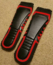 KICKPADS Lowki Style Wrestling Gear Black with Red Outline - TRUNKS TIGHTS NEW