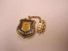 1964 B Junior Highschool Class of '64 Vintage Tie Tack Lapel Pin p72