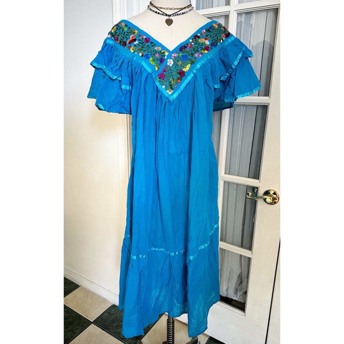 Mexican Linen Summer Dress V-neckline San Antonino Embroidery XL