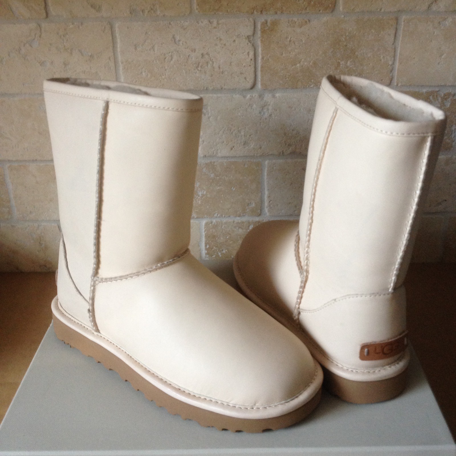 ugg haylie duck shoes