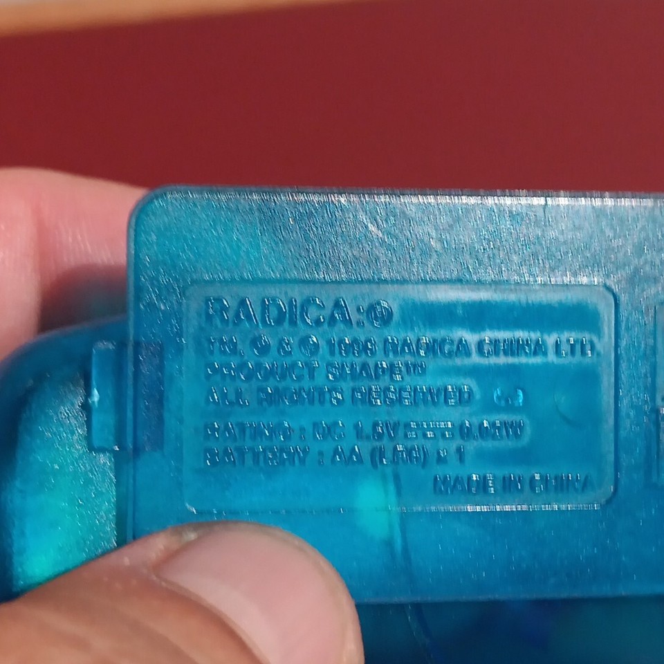 Vintage Solitaire Radica 1998 Hand Held Pocket Electronic Video Game