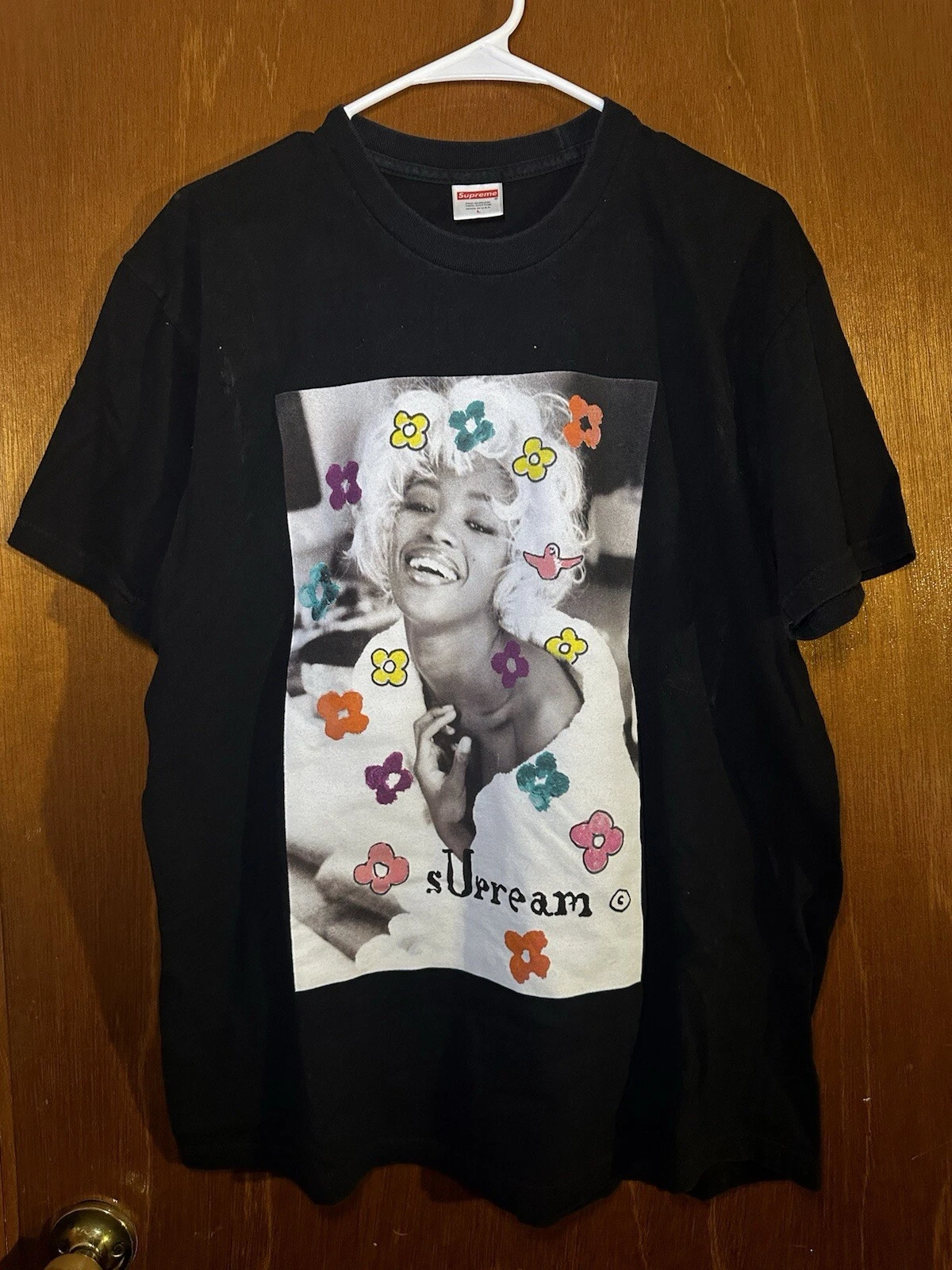 Tee shirt noir Supreme Naomi GRAND