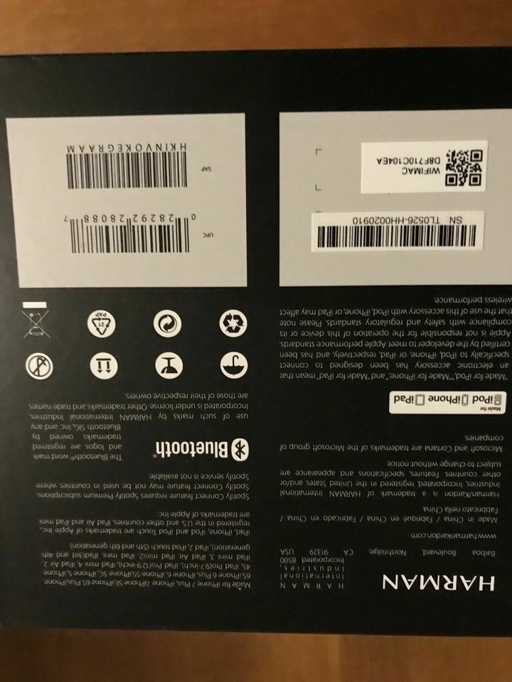 Altavoz activado por voz Harman Kardon Invoke con Cortana (grafito) nuevo Foto 4 de 4