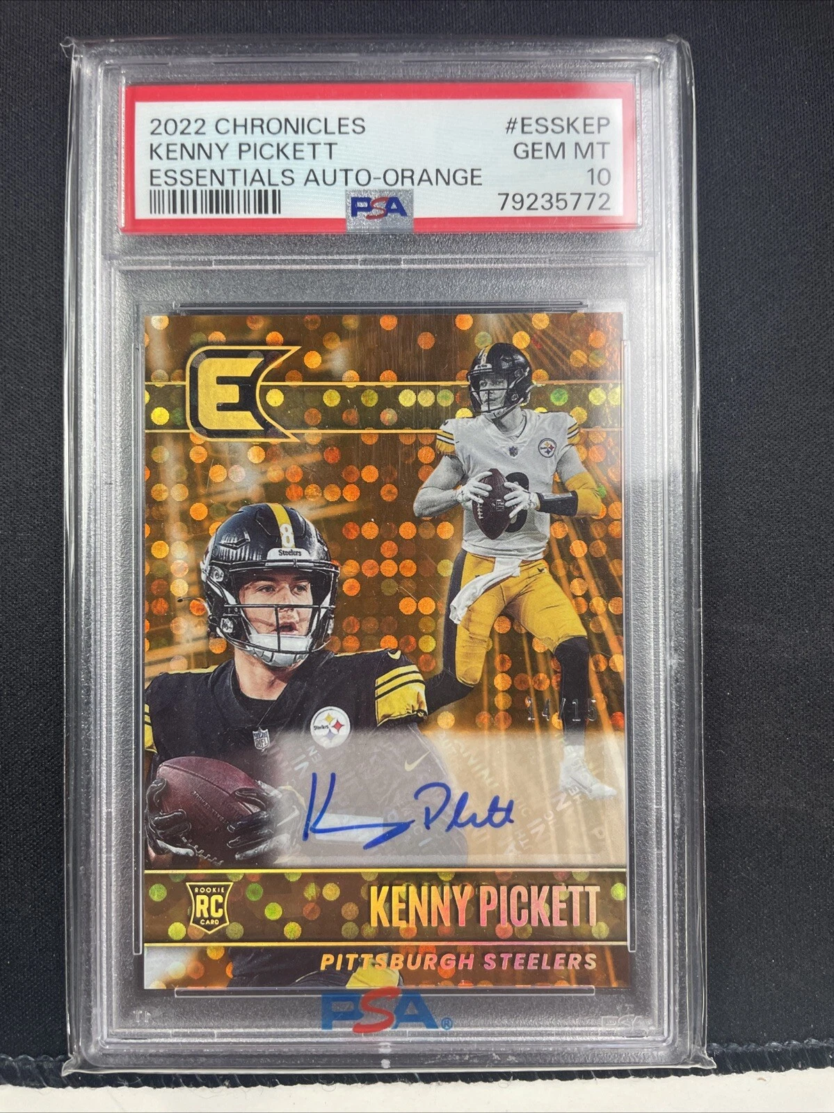 Kenny Pickett Panini Chronicles Essentials Autographs #ESSKEP Orange