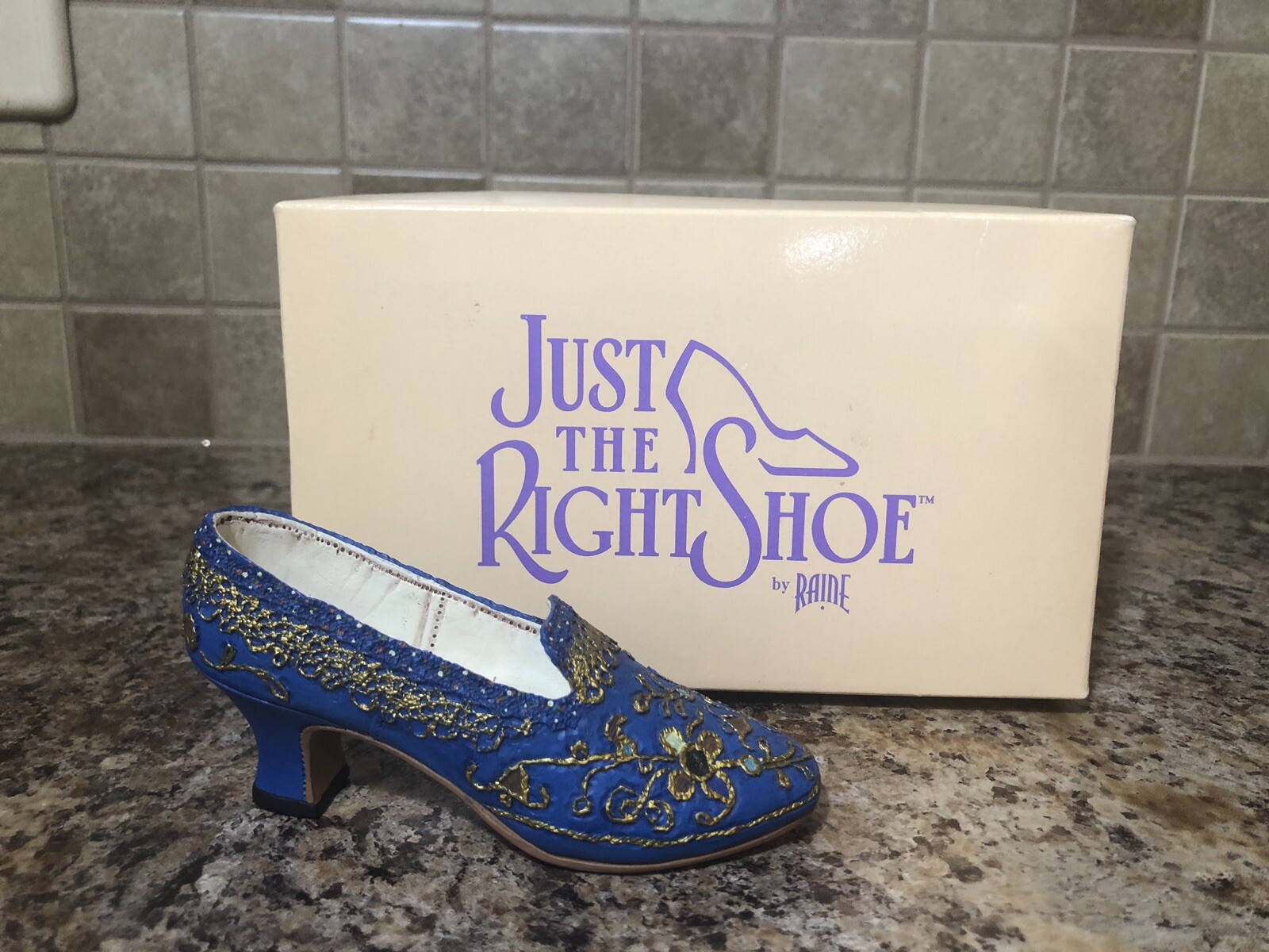 Just The Right Shoe Raine Willitts Designs The Empress Flat eBay