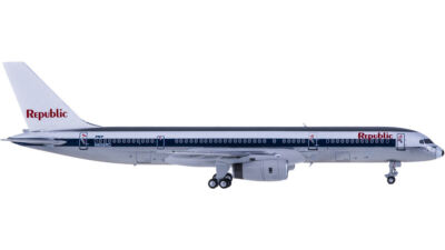 1:400 NG Model Republic BOEING 757-200 Passenger Aircraft Diecast Airplane Model