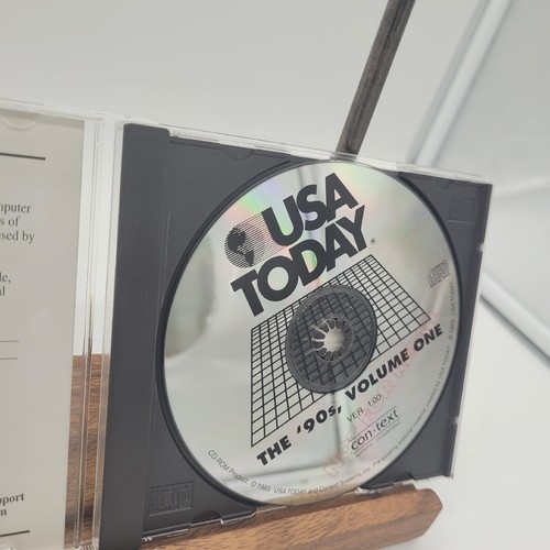 USA Today The '90s Volume 1 One CD-Rom Disc Multimedia Time Capsule Ships Quick - Picture 2 of 5
