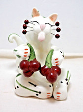 Amy Lacombe Annaco Creations Standing Cat Figurine Cherries Jubilee 24136 NOS