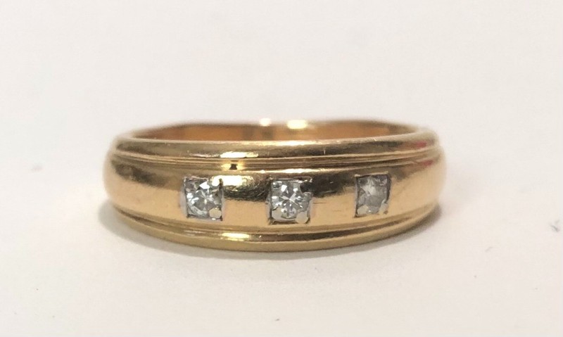 Vintage 14K Gold 3 Diamond Ring sz 9 Wedding Gypsy Band 5.75g