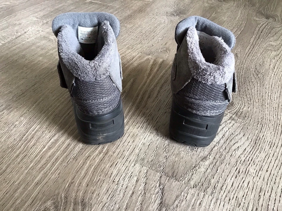 The North Face Toddler Alpenglow II Winter Boots Boys Size 9 Gray Snow Boot - Image 3 of 4