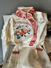 Vintage Child  s Chinese Satin Embroidered Outfit   Ivory  Rose Pink Set In Box