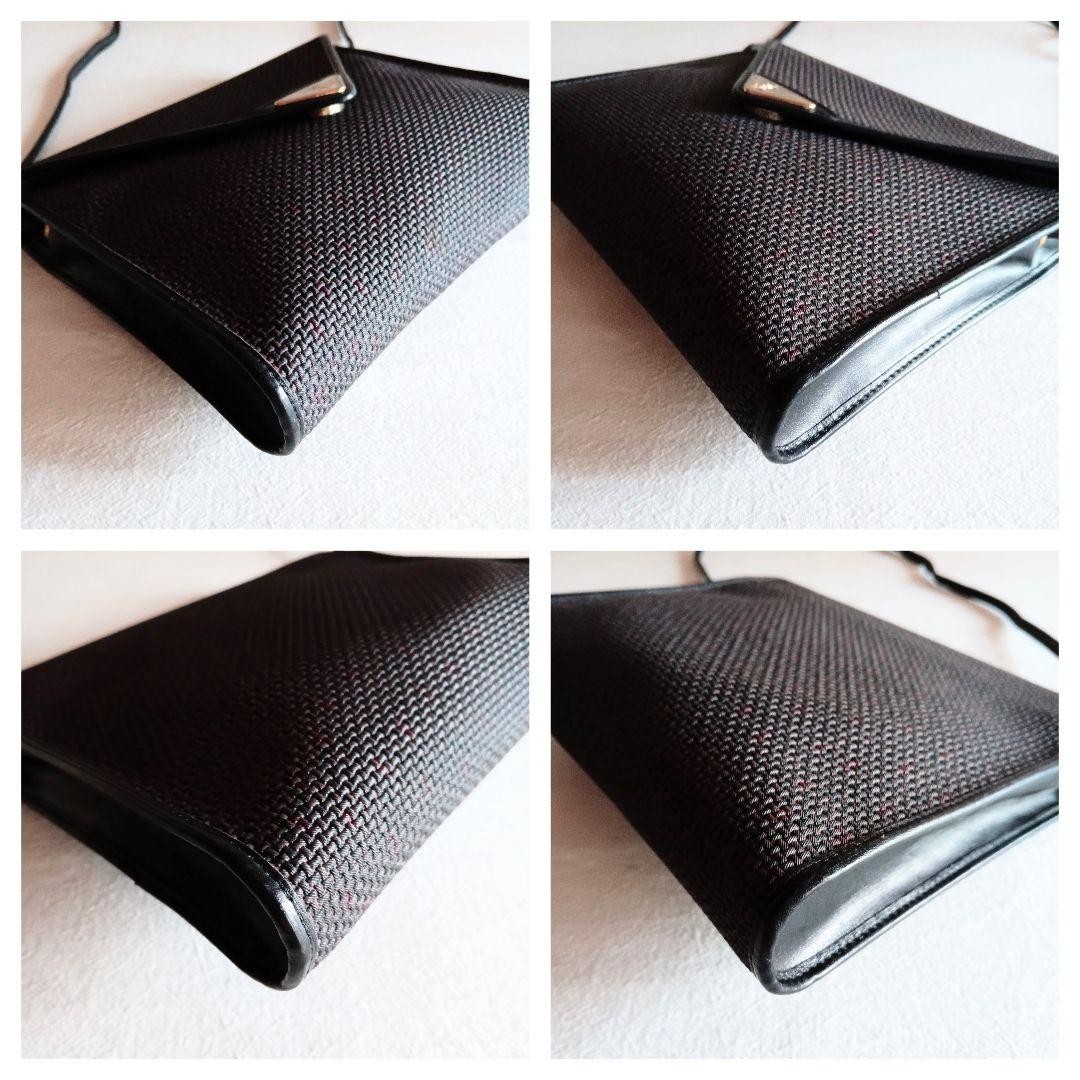 Bellissima borsa a tracolla Yves Saint Laurent vintage per uomo e donna