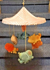 Vintage Kenner's Nursery Pets baby crib mobile No. 315