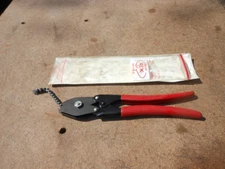 WHEELER REX V SQUEEZE & POP GLASS CUTTER #69012 Reo