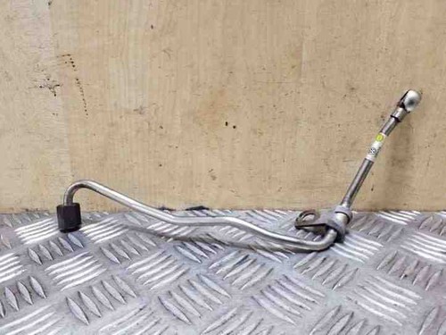 VW PASSAT Variant B8 3G5 Turbinenschmierrohr 04L145771J 1.6 Diesel 88kw 26120122
