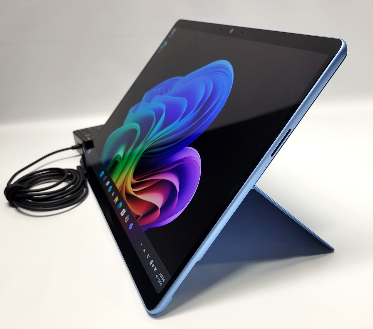 超美品　11th　Microsoft Surface Pro 7+　(6) $_57.JPG?set_id=880000500F