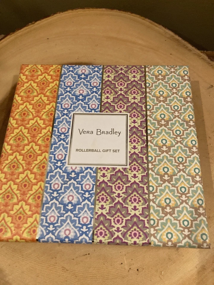 Vera Bradley Rollerball EDT Set de Regalo 4x0.33 OZ Manzano Champán Vainilla Mar Foto 2 de 4