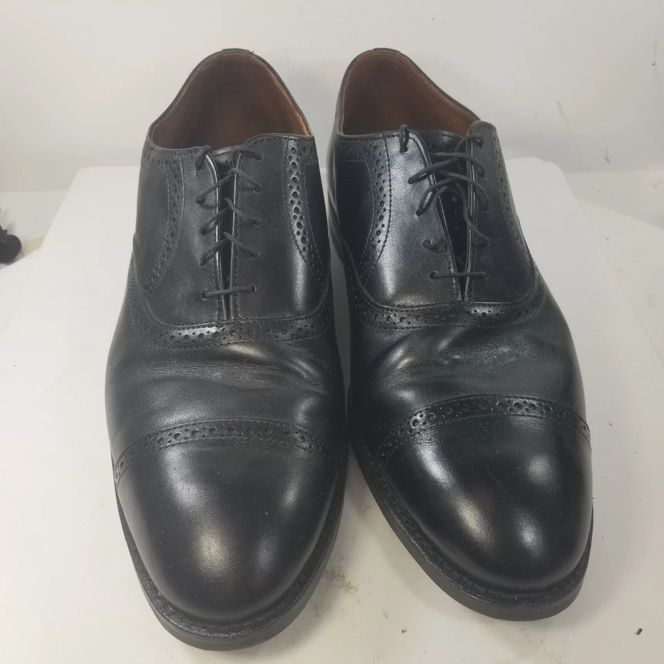 Sapato Oxford Allen Edmonds Van Ness Tamanho 11.5 Couro Preto Biqueira Brogue - Imagem 2 de 4