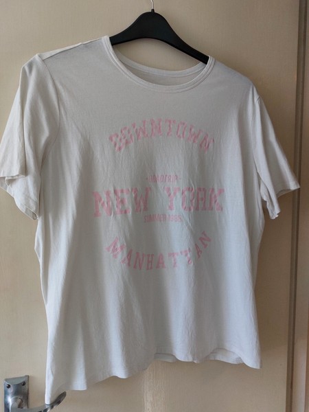 Ladies white and pink 'New York' slogan t-shirt, M&S, Size XL (20/22)