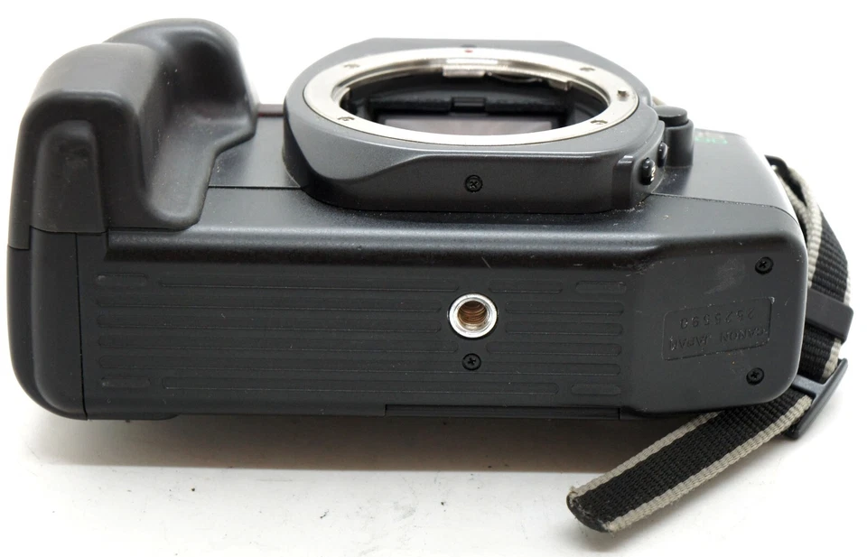 非常好! Canon EOS 600 35 mm 胶片相机机身 SN2525590 — 第 4/4 张图片