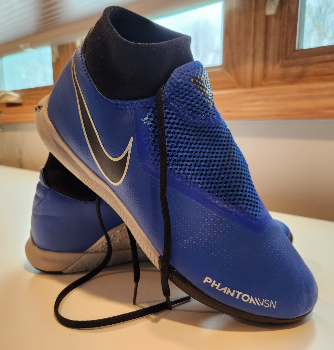 美品Nike Phantom Vision フットサルシューズ 27cm Nike Phantom Vision DF Academy Indoor Soccer Futsal Shoes Mens