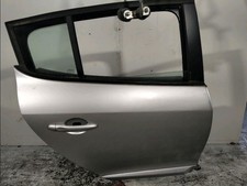 Porte arrière et accessoires Renault MEGANE