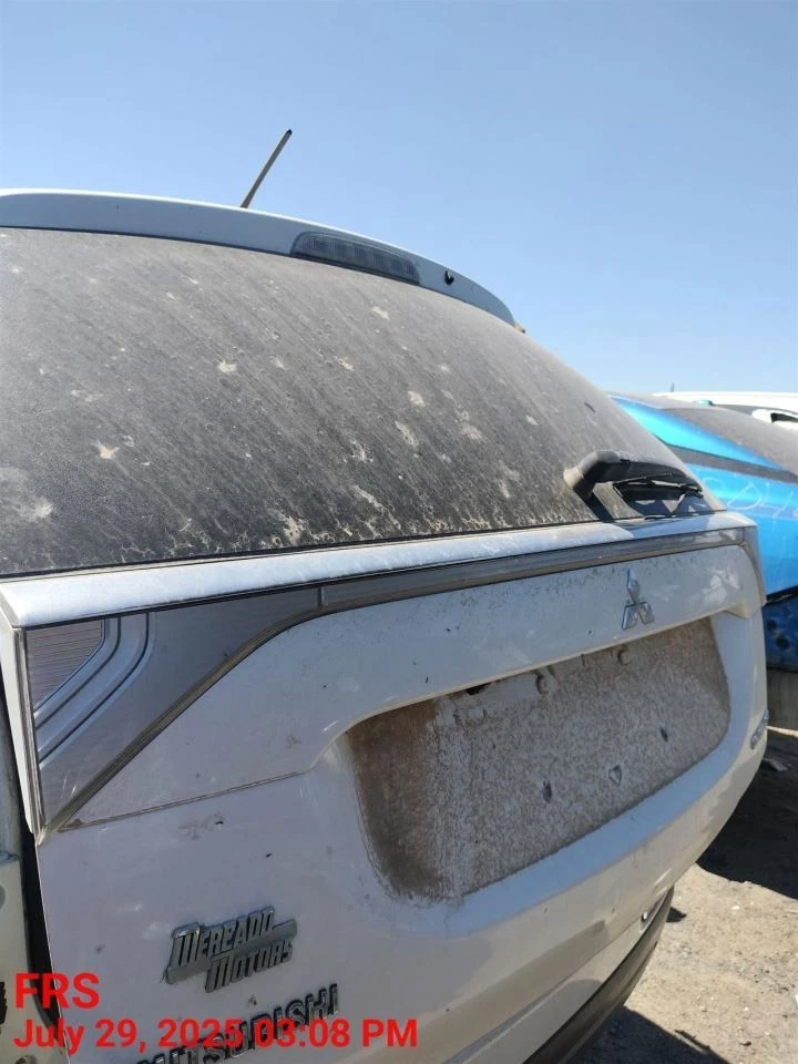 WHT DECKLID TAILGATE 2014-2015 MITSUBISHI OUTLANDER Foto 2 de 4