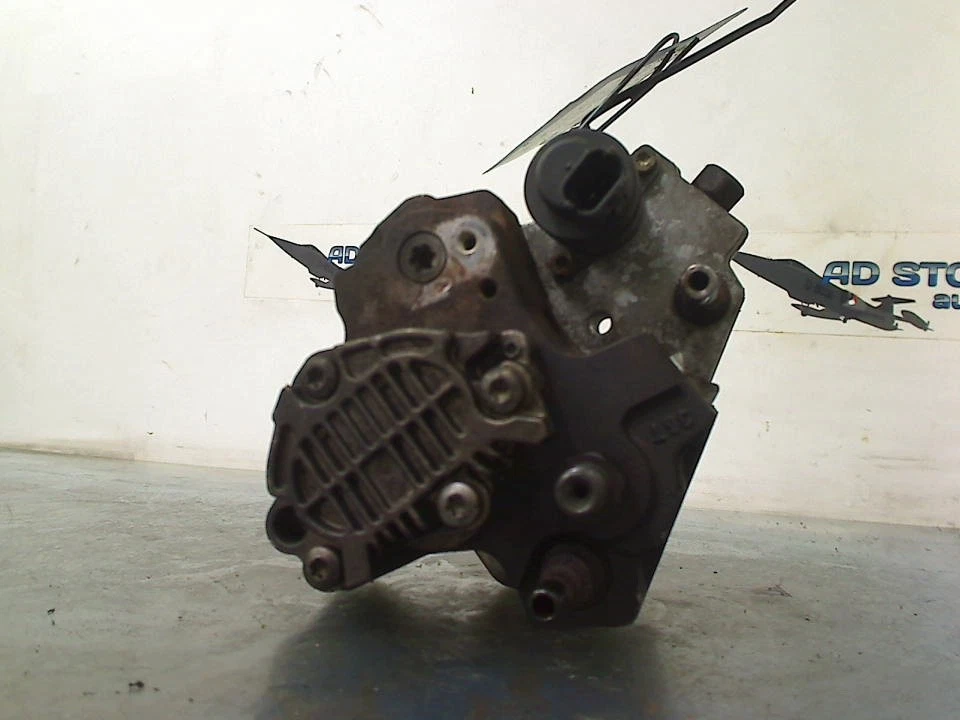 BOMBA COMBUSTIBLE DIÉSEL VOLVO V50 (MW) Combi 1.6 d 16V (D4164T) 2005 9651844380 Foto 4 de 4