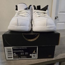 Jordan 12 Retro TD Baby Sneaker White Black Size 5C Leather 850000 106