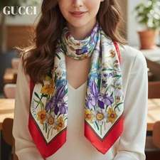 Gucci Floral Square Scarf Silk Red 30.3in Italy Made Women's Fashion Pre owned