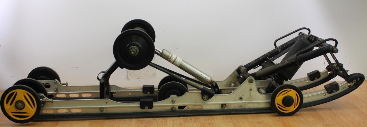 2003 SKI-DOO SUMMIT 800 HIGHMARK Rear Suspension Skid 151 2003 SKI-DOO SUMMIT 800 HIGHMARK Rear Suspension Skid 151