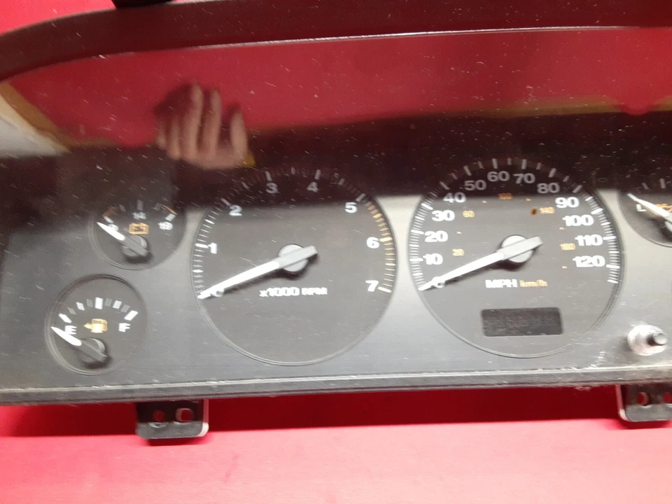 Jeep Grand Cherokee Laredo 2004 velocímetro cuadro de instrumentos 56042902AI Foto 3 de 4