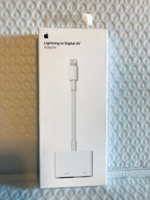Apple - Lightning to Digital A/V Adapter (HDMI) - White  NEW!!
