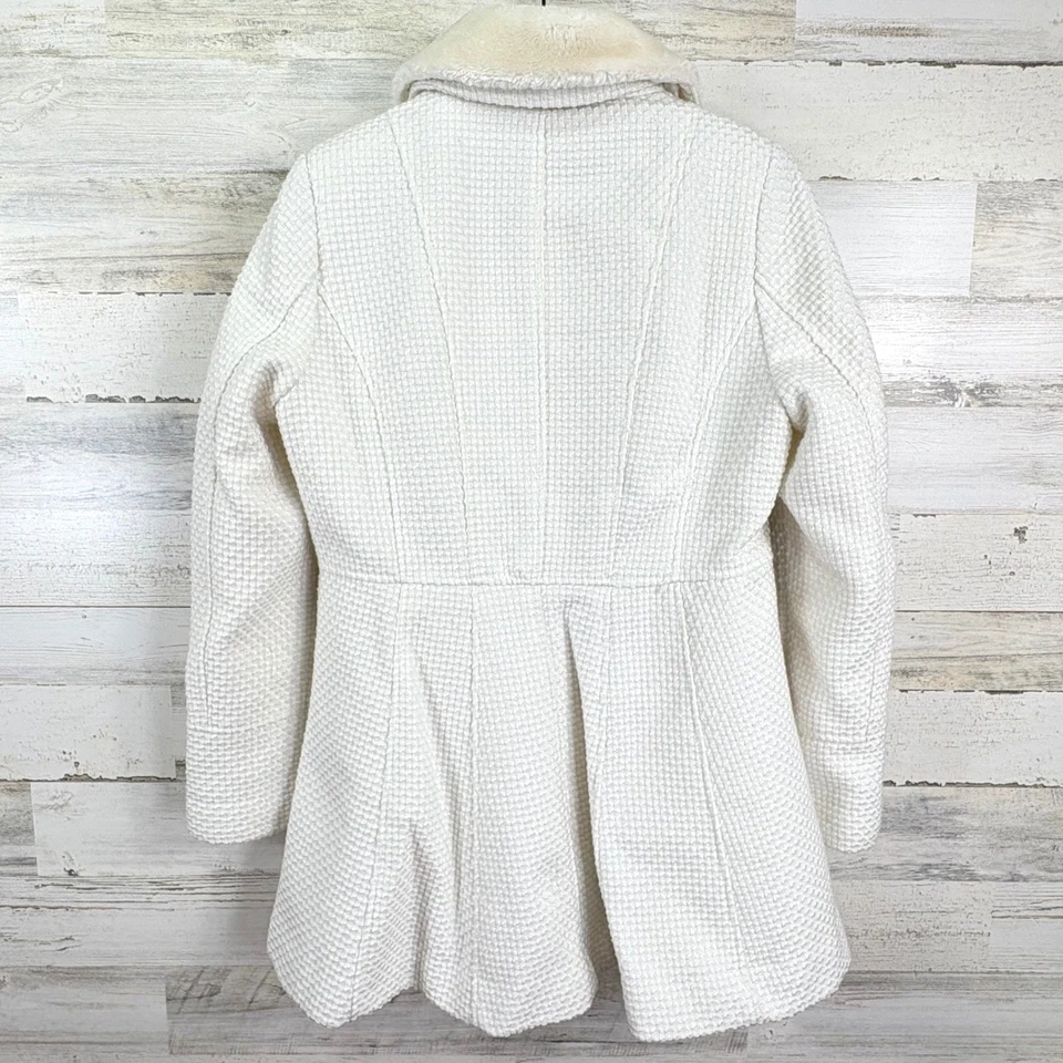 Kensie Womens Pea Coat Faux Fur Removable Collar White Peplum Waffle Knit Size L - Image 2 of 4