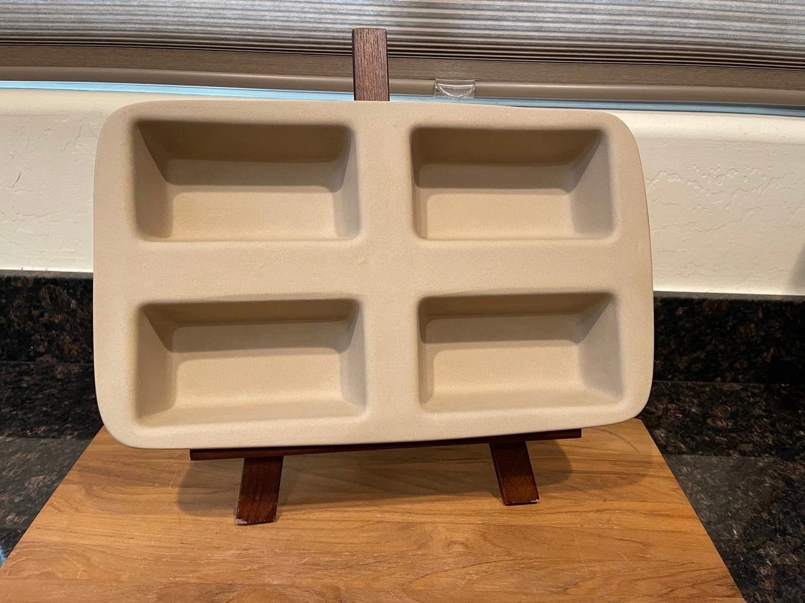 Pampered Chef Mini 4 Loaf Stoneware Bread Pan