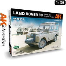 Land Rover 88 Series IIA Station Wagon 1:35 model kit AK interactive AK35013
