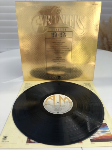 THE CARPENTERS- SINGLES COLLECTION 1974-1978 AMLT 19748 1978 VINYL LP RECORD EX - Picture 2 of 7