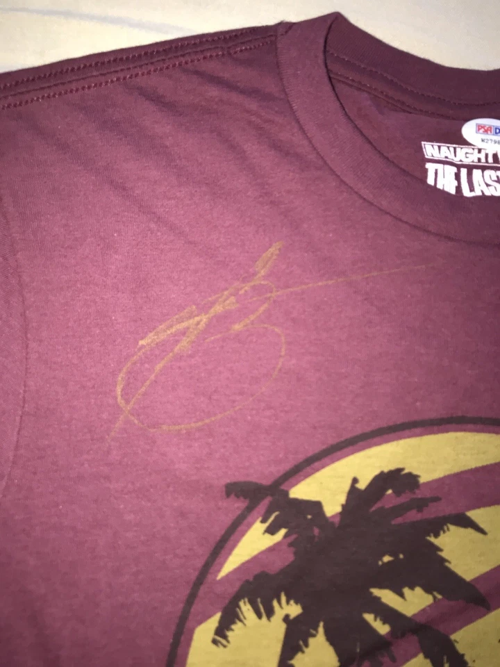 CAMISA ELLIE THE LAST OF US 1/1 RARA autenticada por PSA/DNA firmada por 2013 E3 Foto 4 de 4