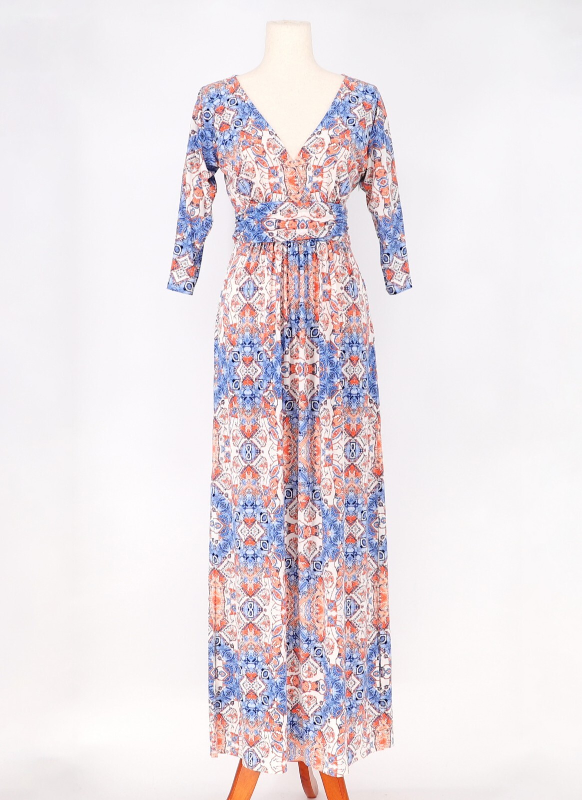 BOSTON PROPER $149 Diamond Tile Blue Multicolor Maxi Dress Stretch V-Neck Size 6