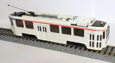 HO Trolley SEPTA Kawasaki single-end LRV #9072 POWERED MODEL by IHP/MTM