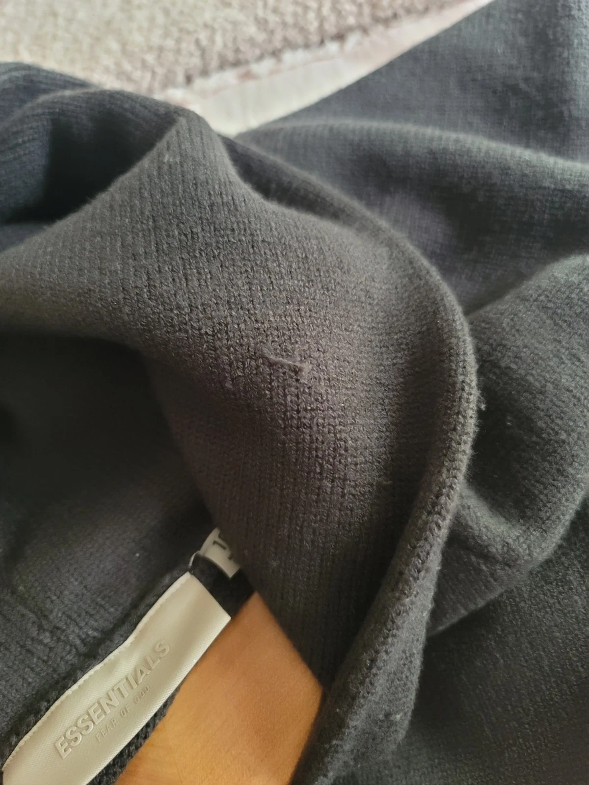 Felpa con cappuccio Essentials Fear Of God per bambini Big E maglia ferro taglia 10