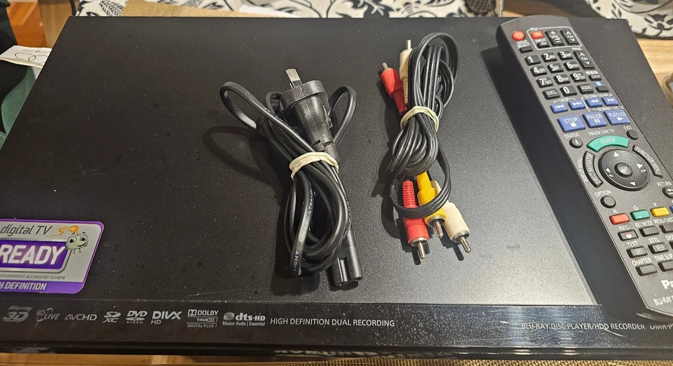 Panasonic DMR-PWT500 - 3D Blu-Ray DVD Player HDD Recorder with Remote (TESTED) - Image 2 of 4