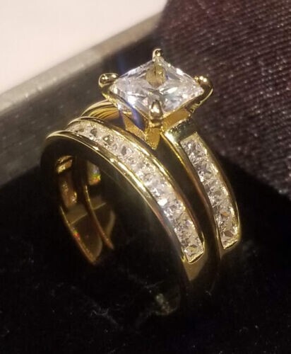Prinzessin geschnittener Verlobungsring simulierter Diamant Hochzeitsset 14k Gelbgold über - Bild 3 von 11